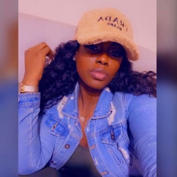 Meet your Posher, Brianna - Picture 1 of 1